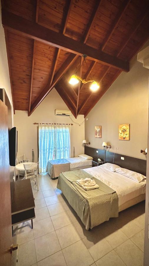 Apart Hotel Piscu Yaco Merlo Esterno foto